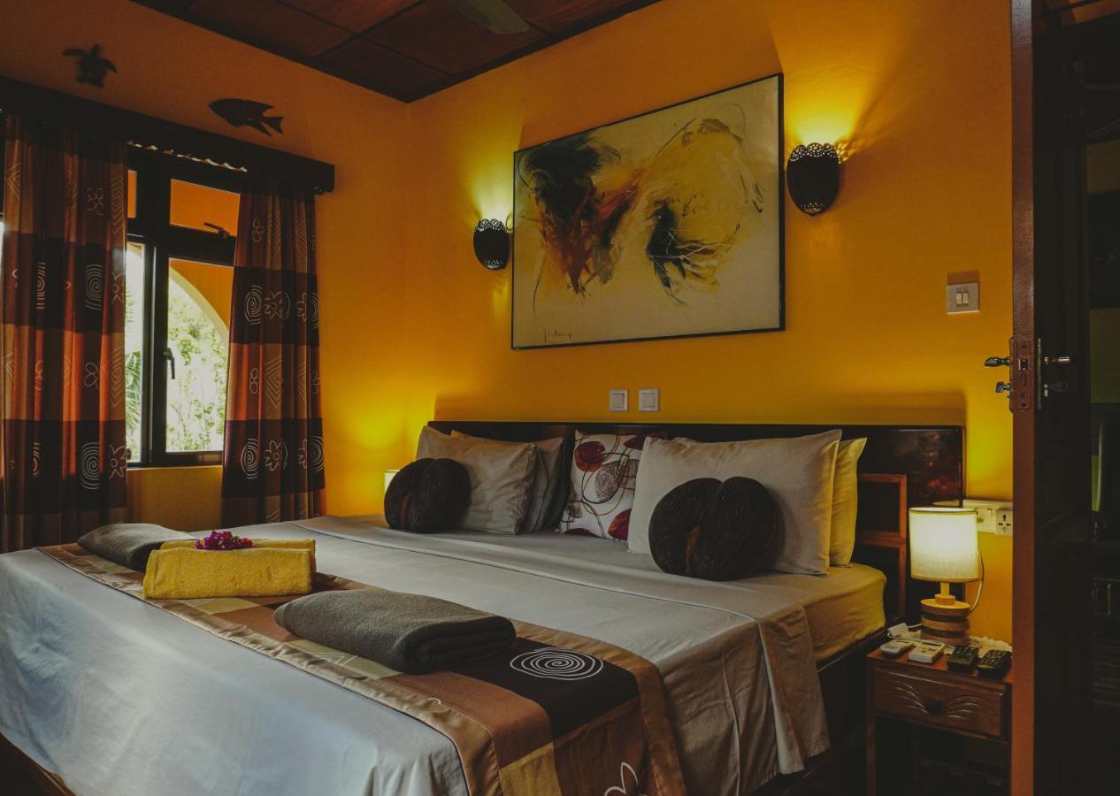 Anse Kerlan Beach Chalets Esterno foto