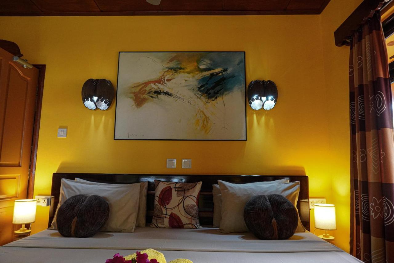 Anse Kerlan Beach Chalets Esterno foto