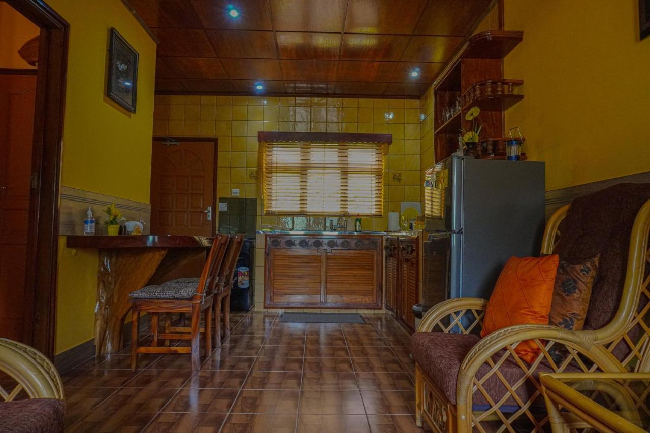 Anse Kerlan Beach Chalets Esterno foto