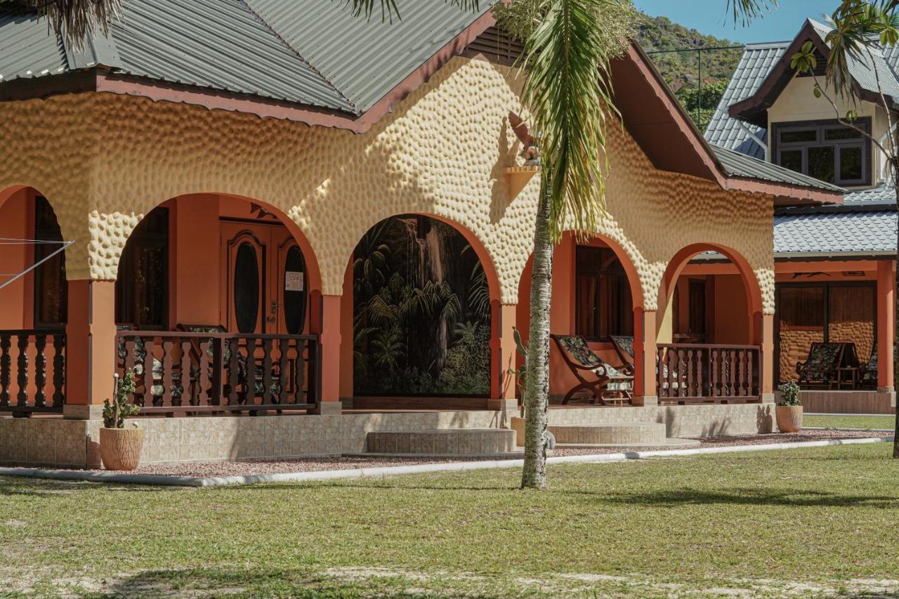 Anse Kerlan Beach Chalets Esterno foto