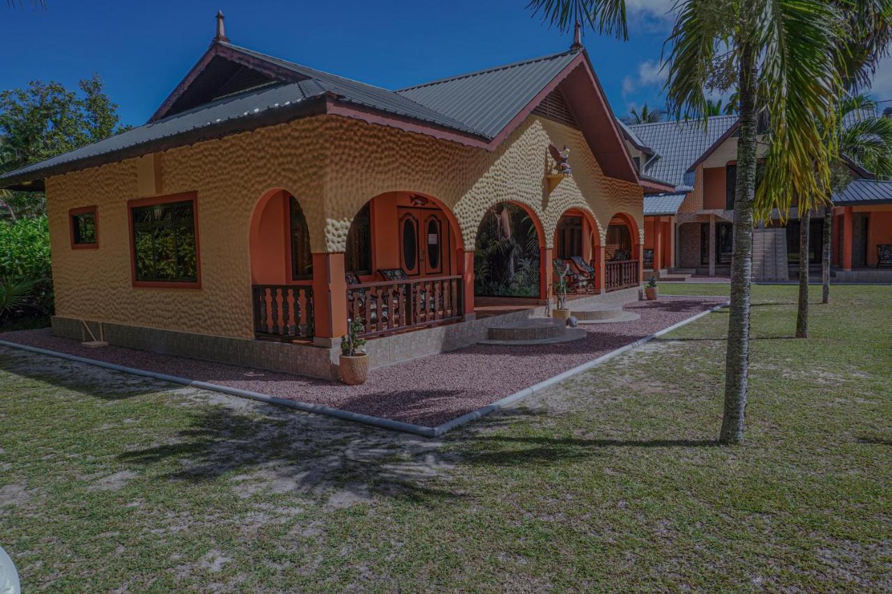 Anse Kerlan Beach Chalets Esterno foto