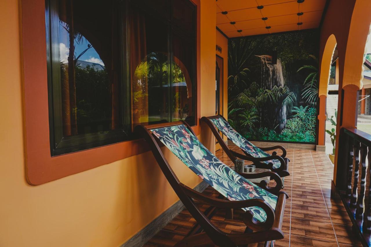 Anse Kerlan Beach Chalets Esterno foto