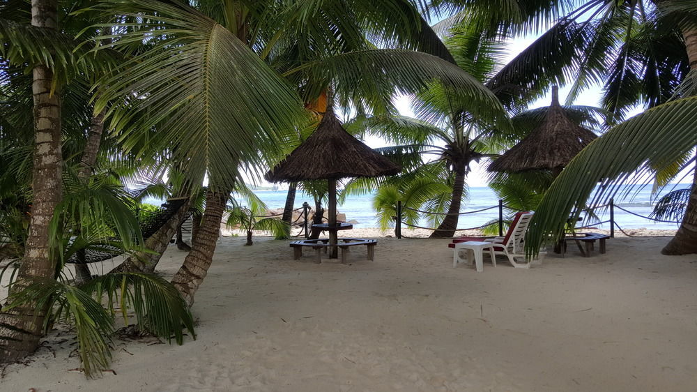 Anse Kerlan Beach Chalets Esterno foto